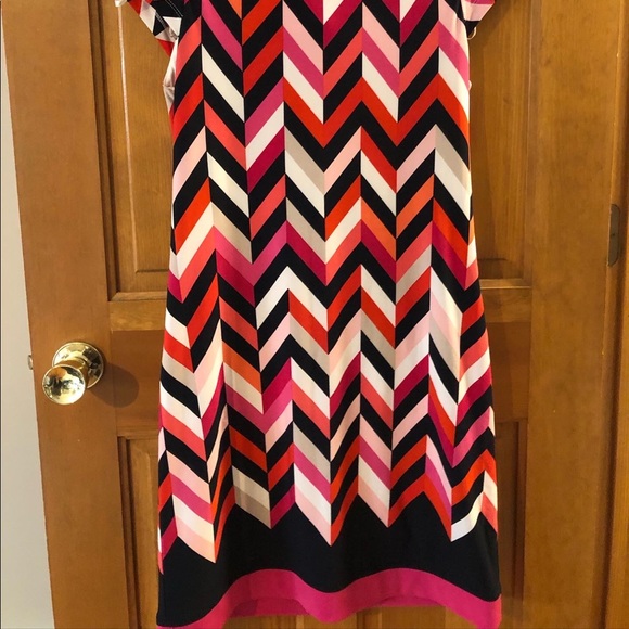 Colorful Business Casual dress - Picture 2 of 2